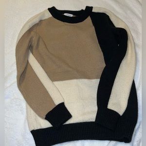 Vestique Sweater